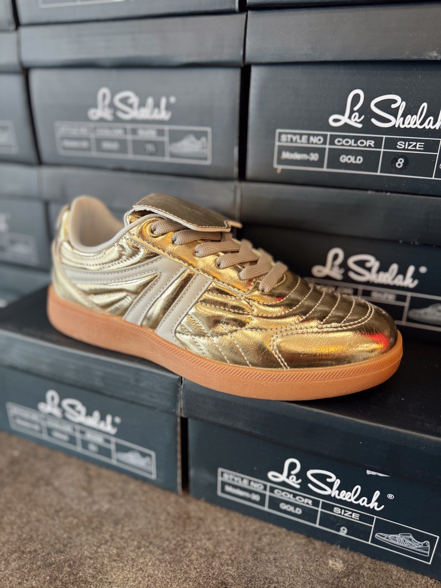 Women Lace up Sneakers GOLD