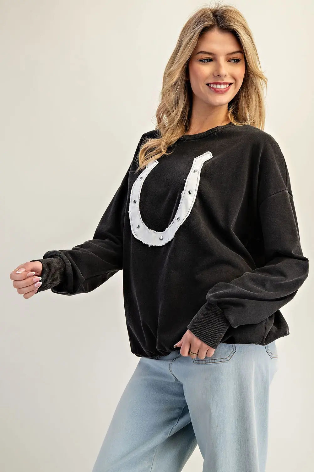 Washed Horseshoe Pullover