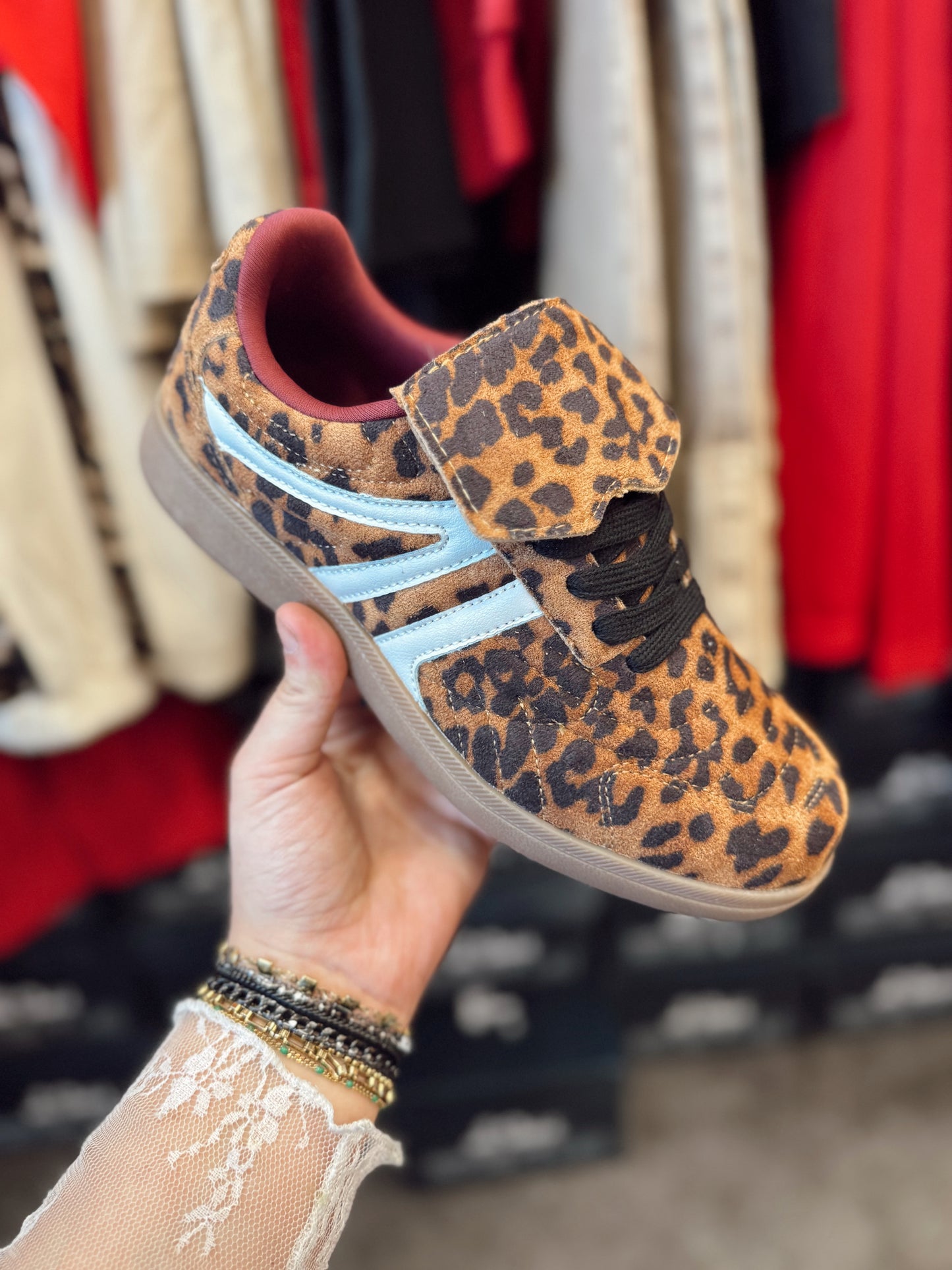 Women’s Lace Up Sneakers LEOPARD