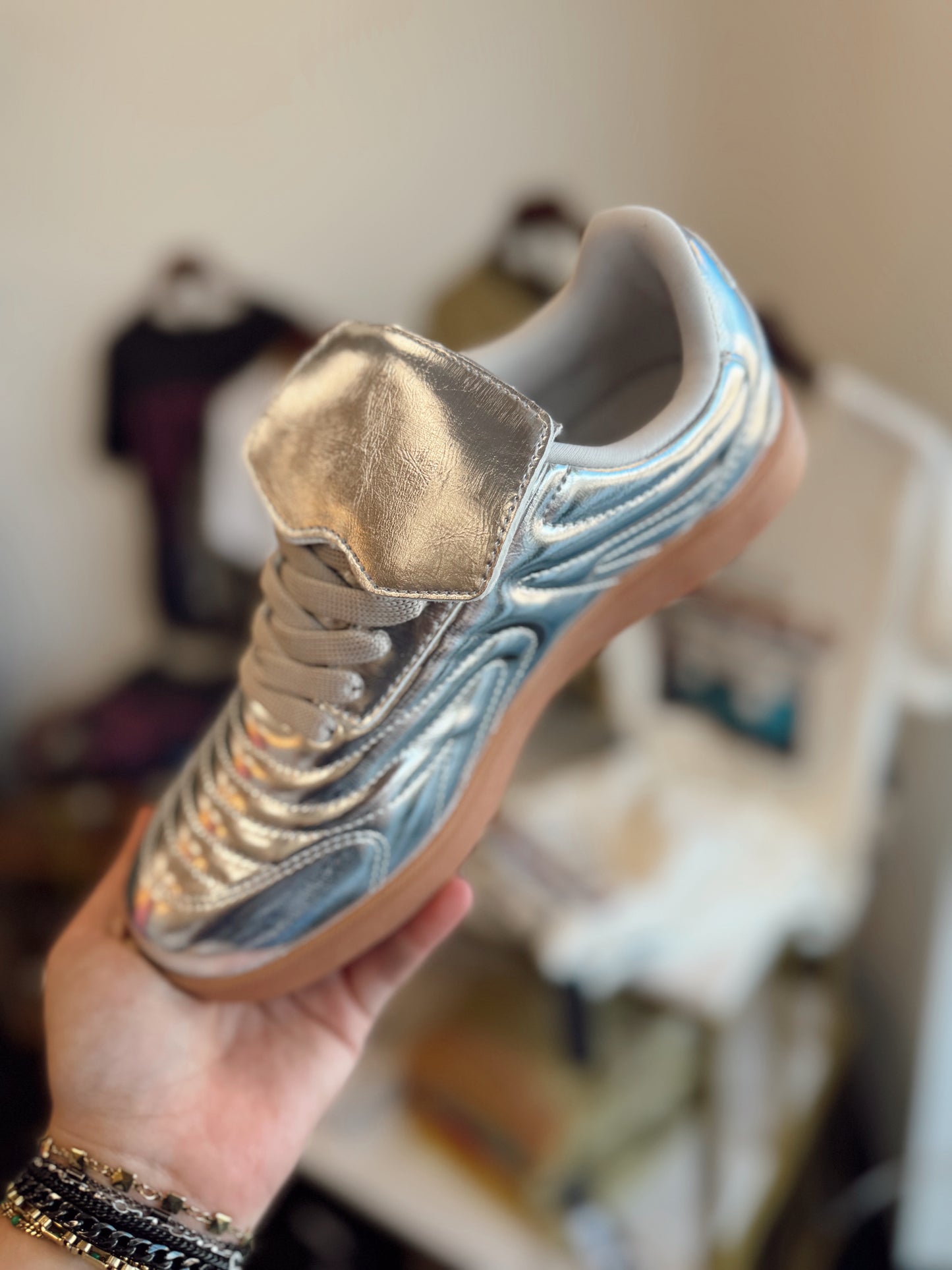 Women’s Lace Up Sneakers SILVER