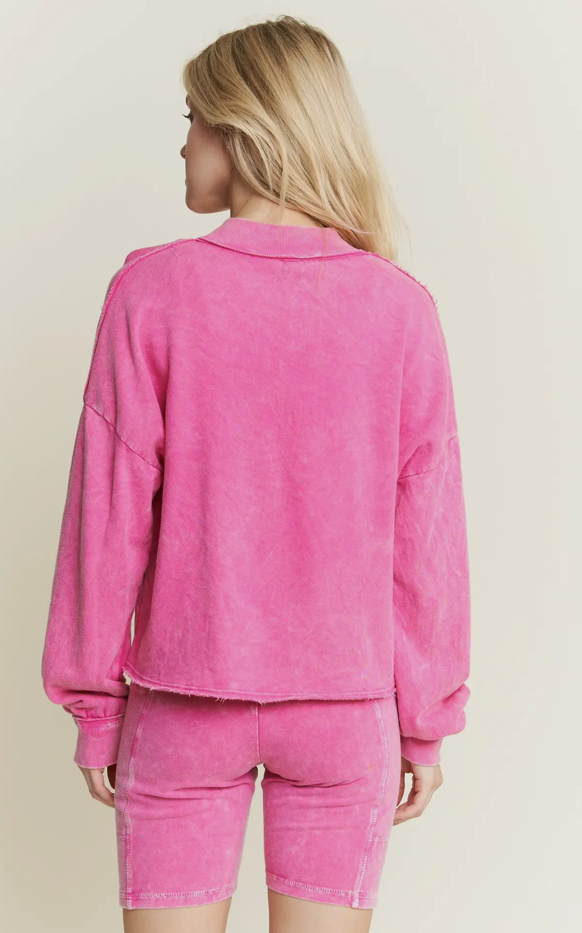 Mineral Wash Kangaroo Pocket Top